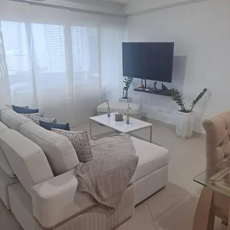 Fabulous 2bd Apt With Sea Views Apartamento Cartagena